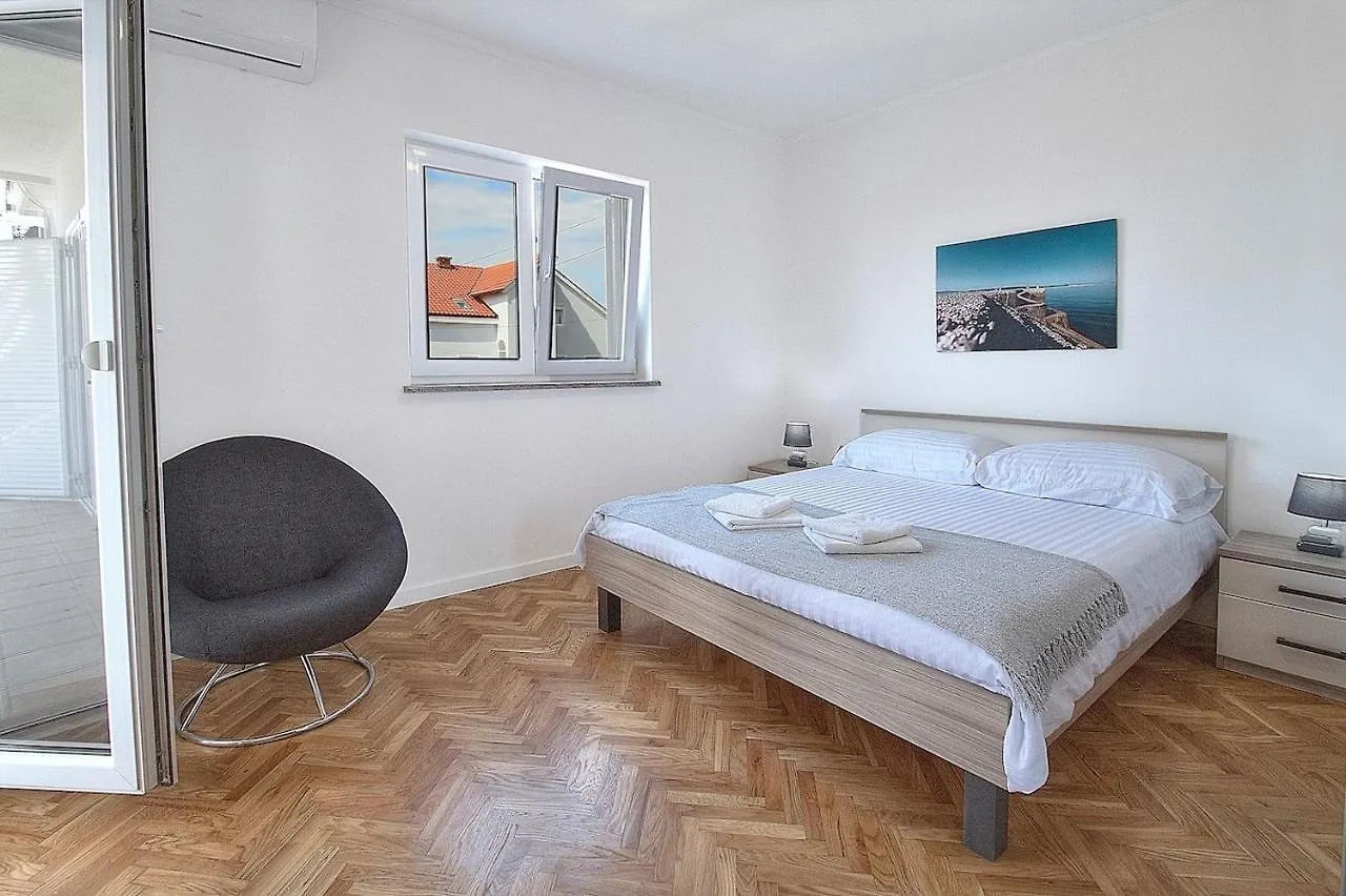 Apartment Ferienwohnung Langhams 58 Dramalj